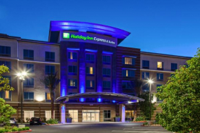 Отель Holiday Inn Express & Suites Anaheim Resort Area, an IHG Hotel  Анахайм